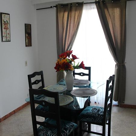 Habitaciones En Medellin Ngoại thất bức ảnh