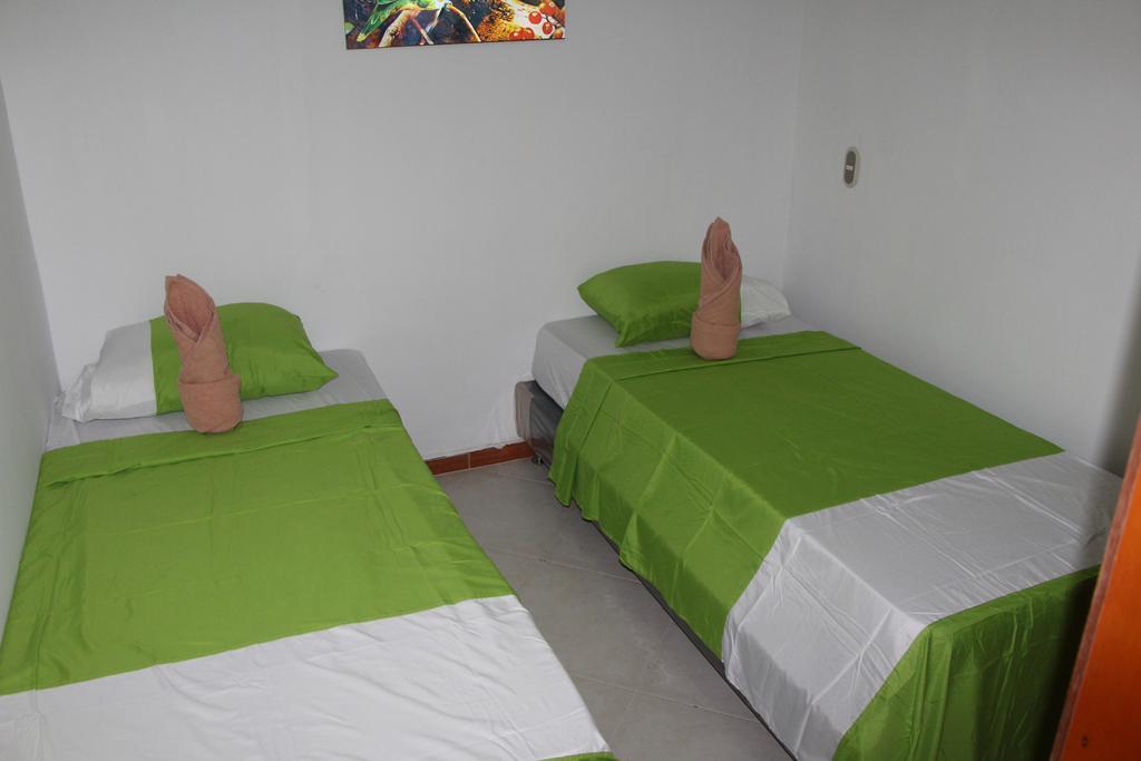 Habitaciones En Medellin Ngoại thất bức ảnh