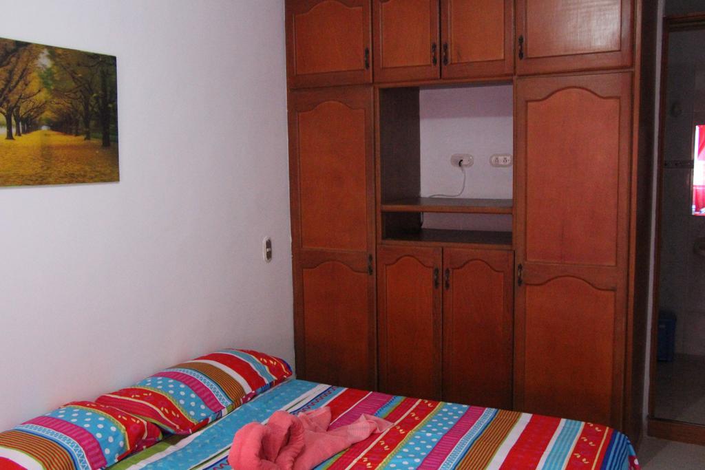 Habitaciones En Medellin Ngoại thất bức ảnh