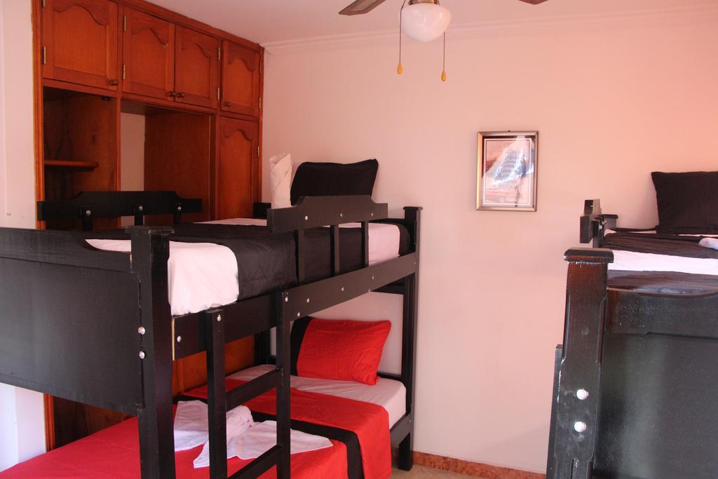 Habitaciones En Medellin Ngoại thất bức ảnh