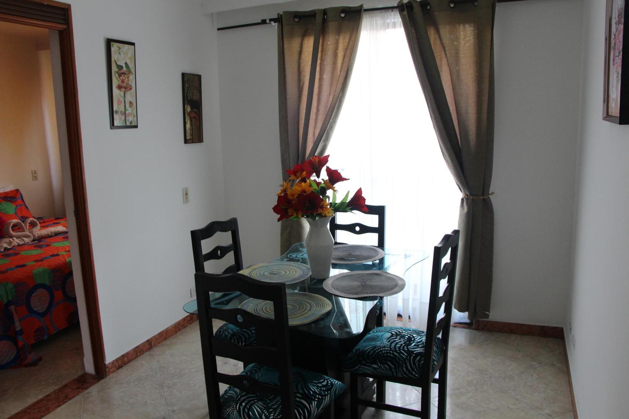 Habitaciones En Medellin Ngoại thất bức ảnh